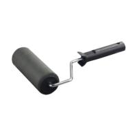 Фото валик прижимной 24 см полиуретан с ручкой, бюгель 8мм, d-64мм stayer от интернет-магазина Аманд